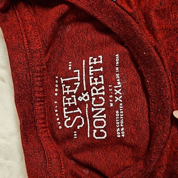 Steel & Concrete UNISEX gamer graphic tee controller XXL short sleeve red EUC - Picture 4 of 7